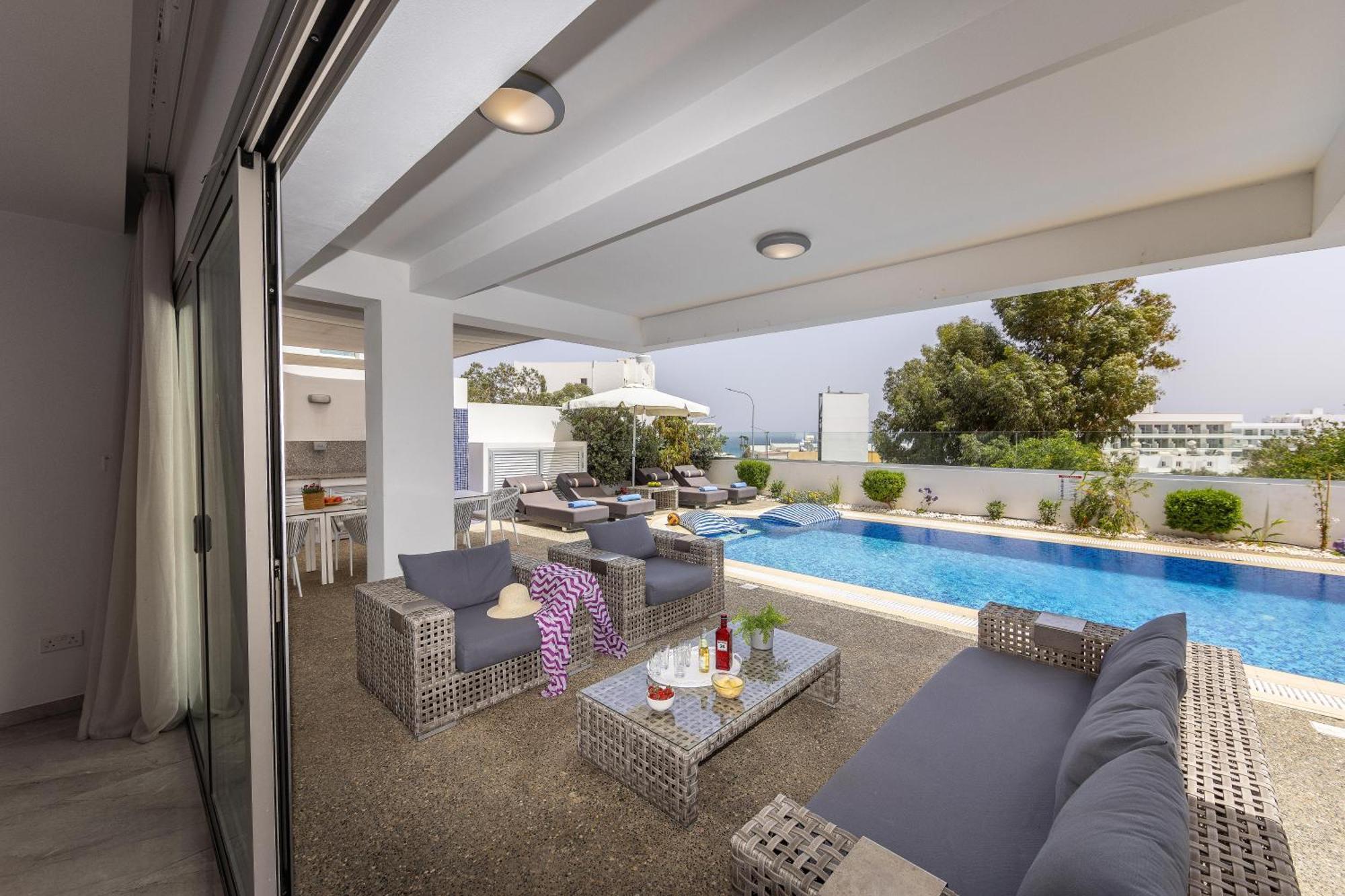 Fig Tree Bay Residences 4 プロタラス エクステリア 写真