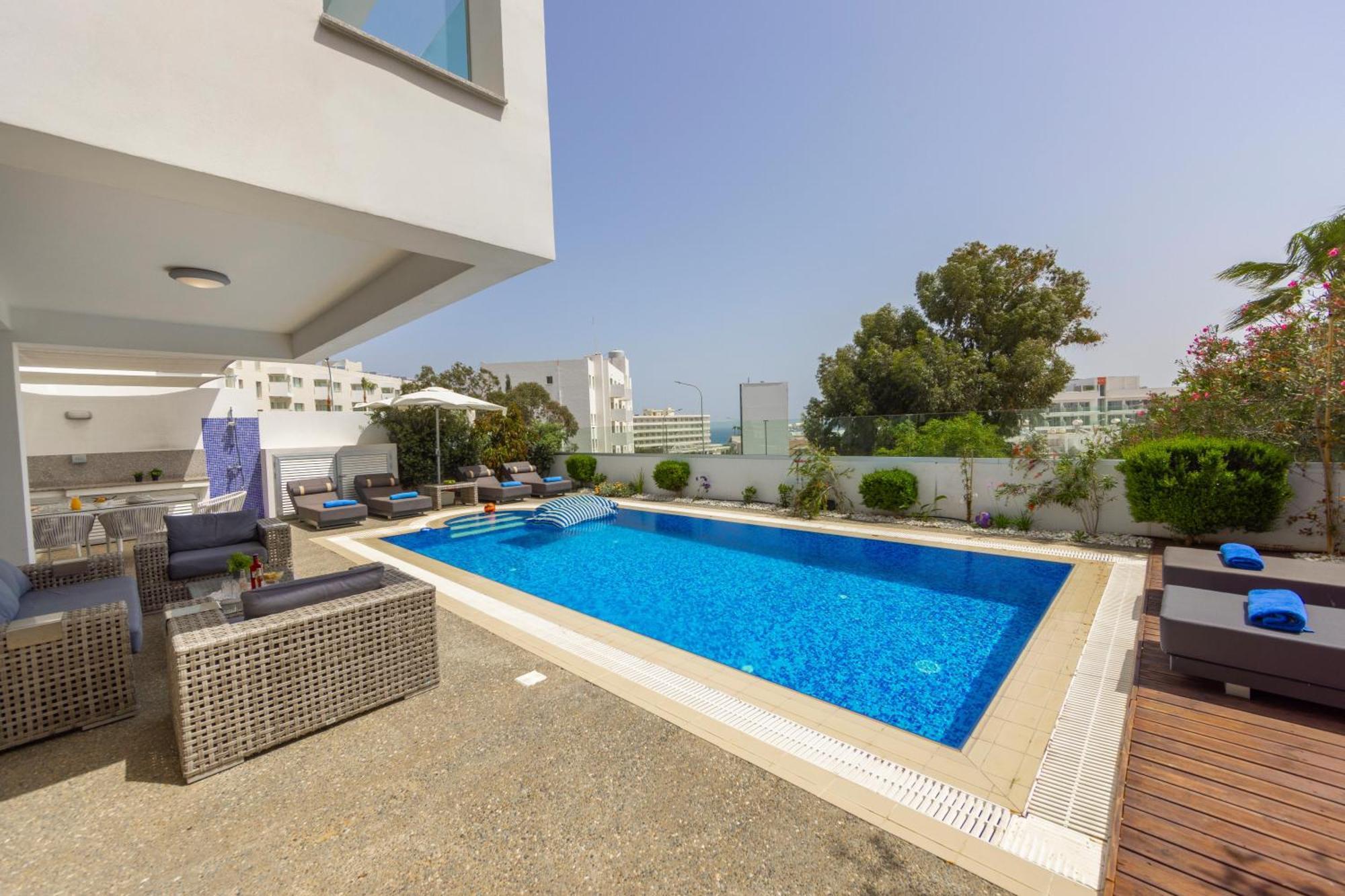 Fig Tree Bay Residences 4 プロタラス エクステリア 写真